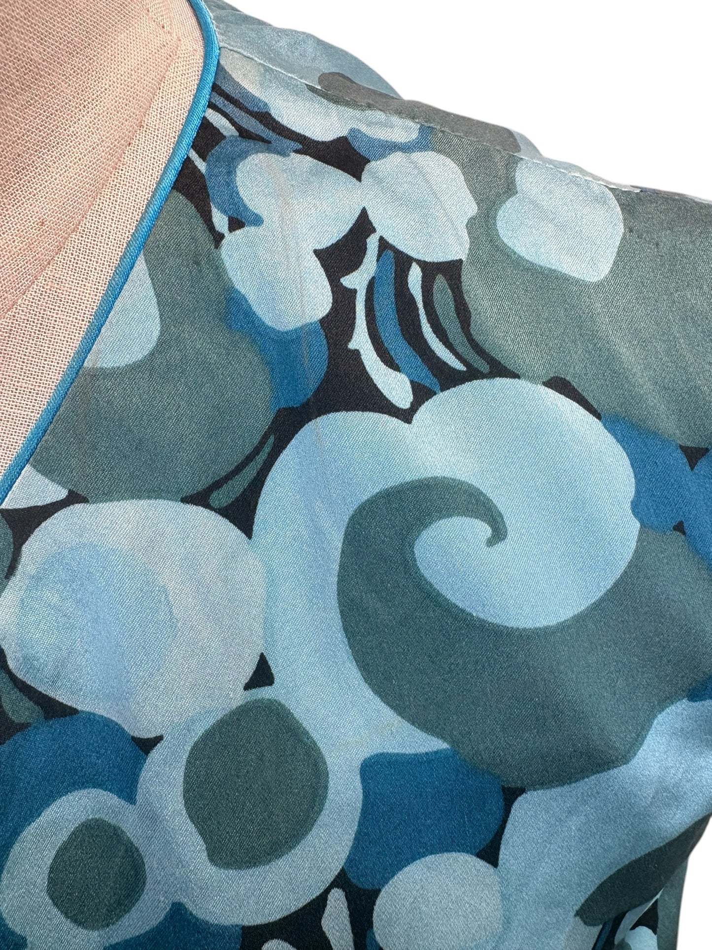 BLUE PAISLEY STYLE VEST | 10