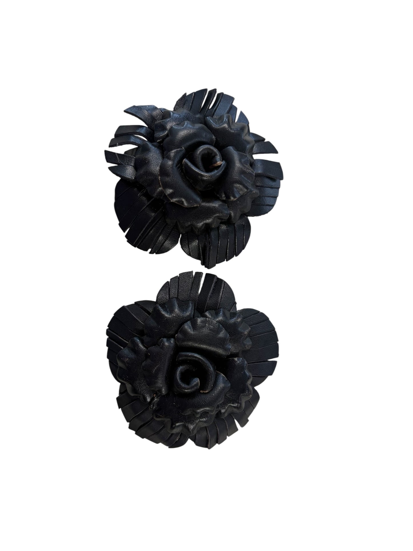 BLACK FLORAL LEATHER SHOE CLIPS
