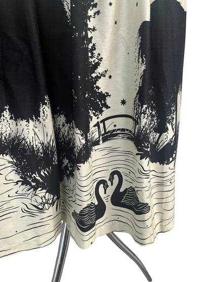LINDY BOP SWAN DRESS | 20