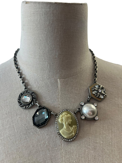 LIA SOPHIA CAMEO NECKLACE