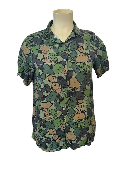 PEANUTS GREEN SNOOPY SHIRT | 16