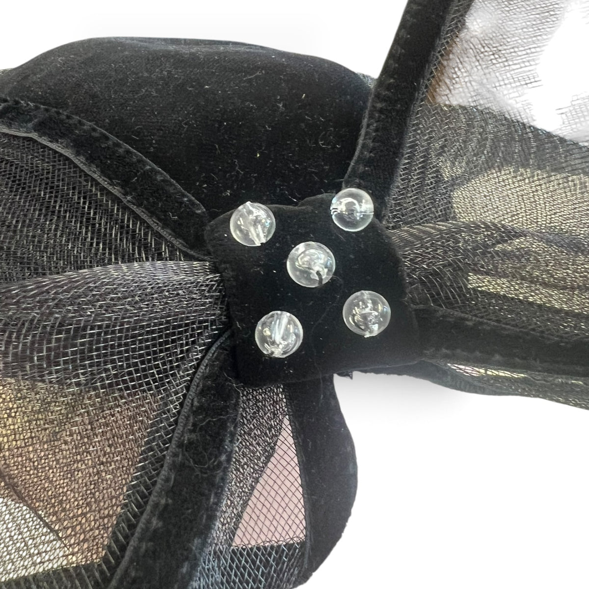 BERMONA LARGE FASCINATOR