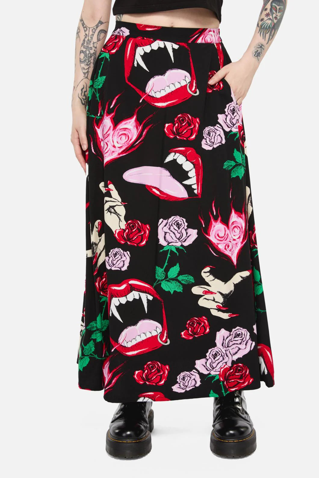 BLACK FRIDAY IMMORTAL LOVE SKIRT | 18