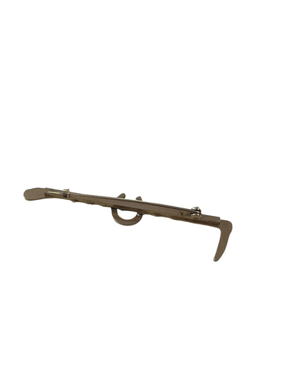 HORSE SHOE BROOCH