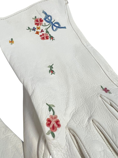 WHITE CALF SKIN GLOVES