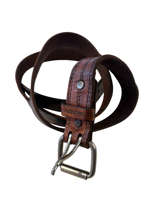 DOUBLE PRONGED LEATHER BELT | L