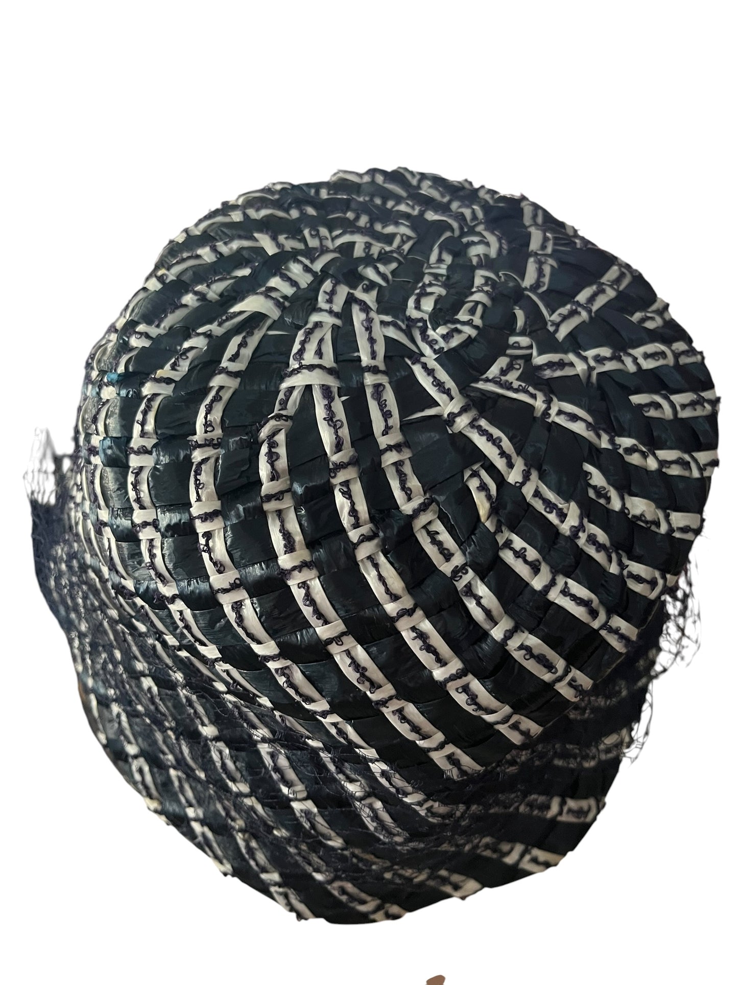 NAVY RAFFIA HAT