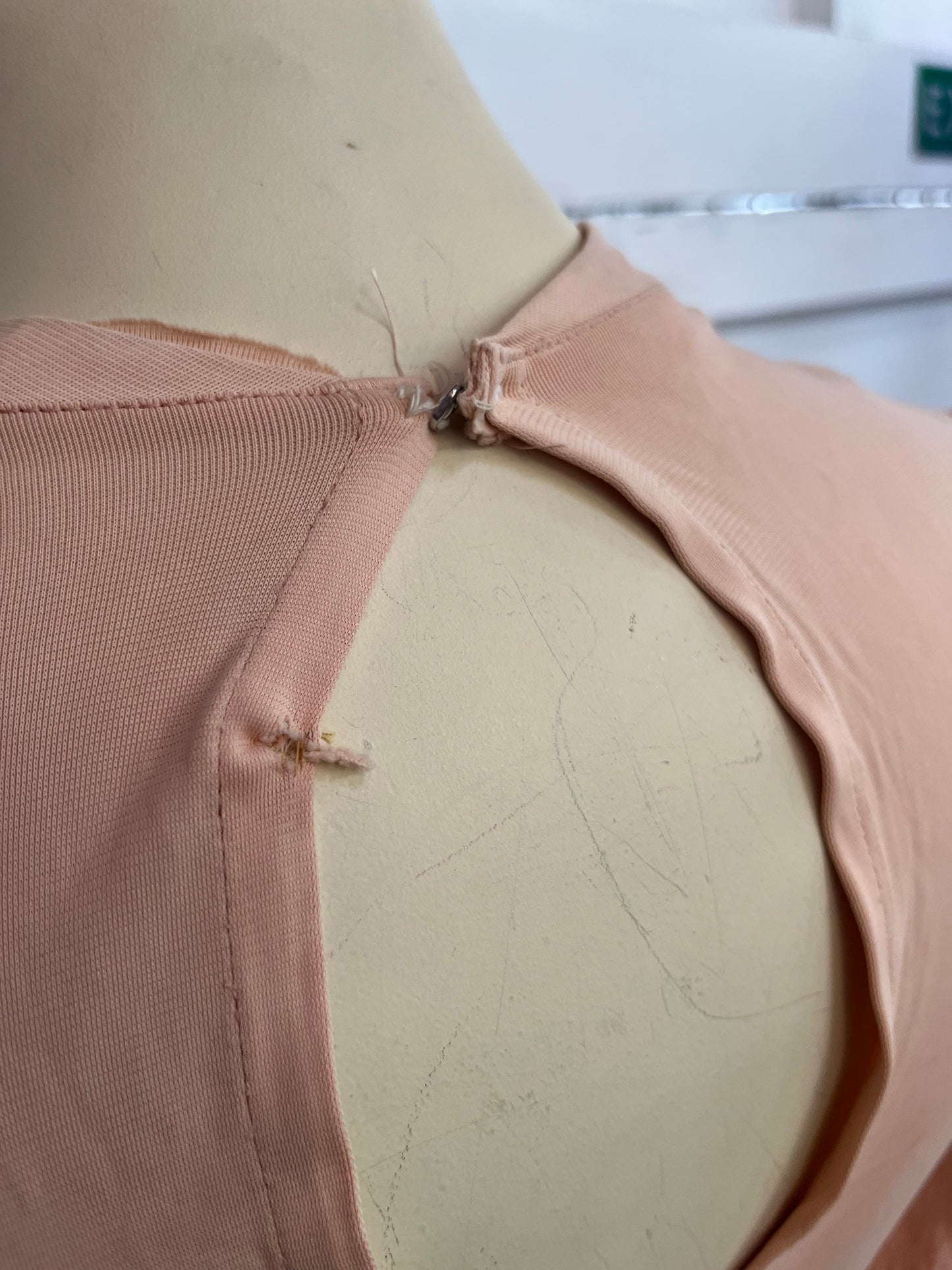 DREAMY PEACH 1940s DRESS SZ 14