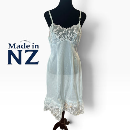 IRISH LINGERIE BABY BLUE NIGHTIE |10