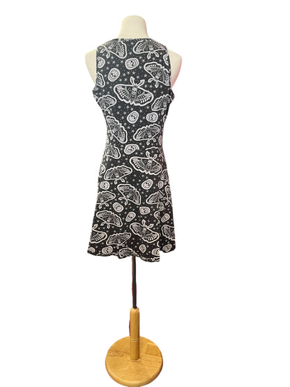SOURPUSS SKULL MOTH DRESS | L