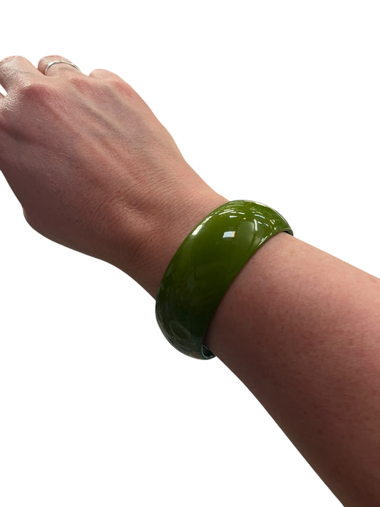 OLIVE GREEN BANGLE