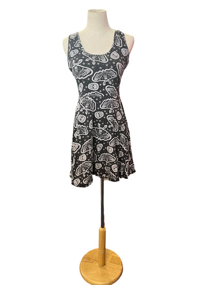 SOURPUSS SKULL MOTH DRESS | L