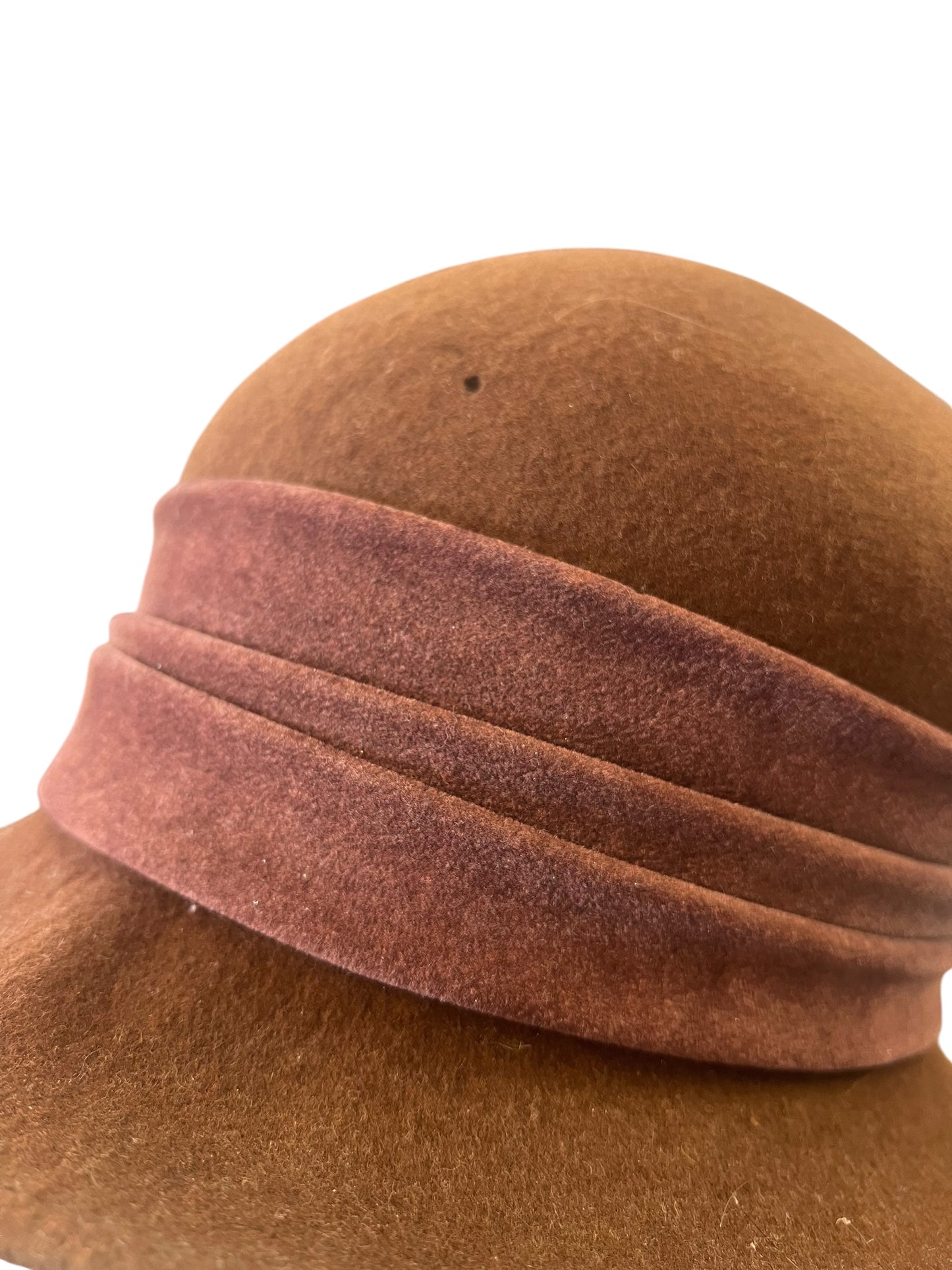 ITALIAN BROWN CLOCHE HAT