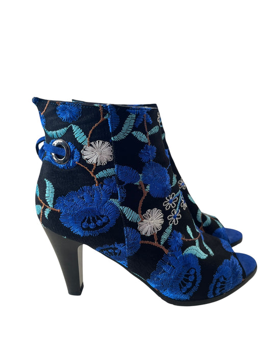 MAHER BLUE EMBROIDERED BOOTS | 39