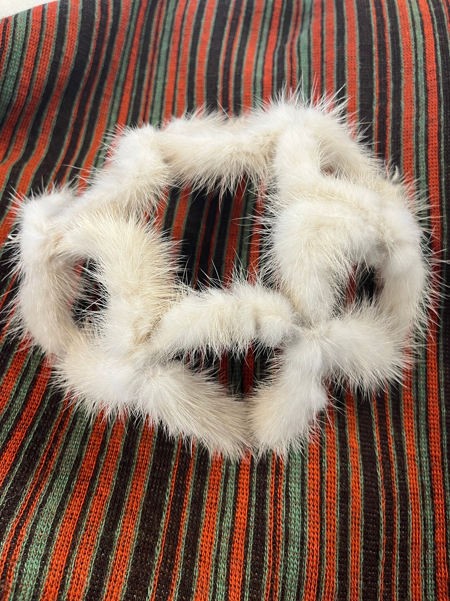 MINK HEAD PIECE
