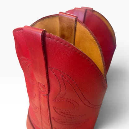 RED WESTERN BOOTS | 7