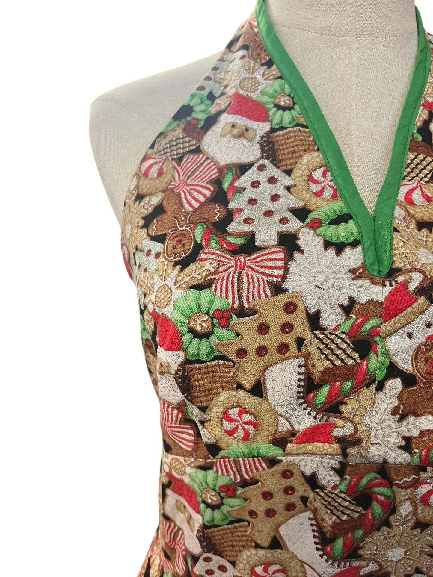 GINGERBREAD CHRISTMAS DRESS | 12