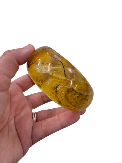 YELLOW MARBLED TRANSLUCENT BANGLE