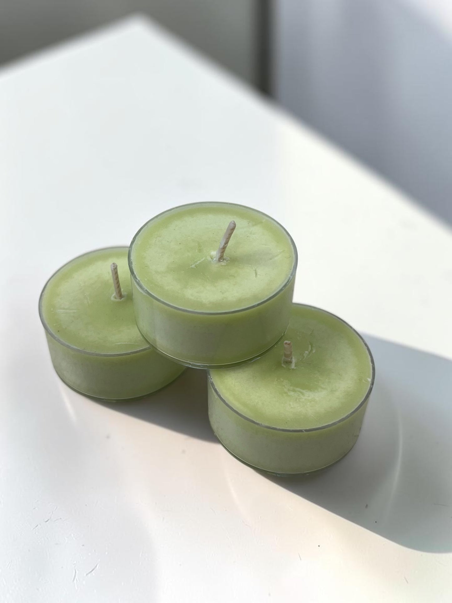 SOY TEALIGHT CANDLES 4hr burn time
