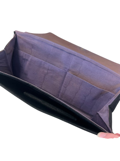 BLACK MOTHER OF PEARL CLUTCH
