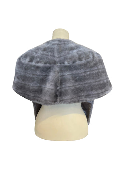 GREY FAUX FUR STOLE