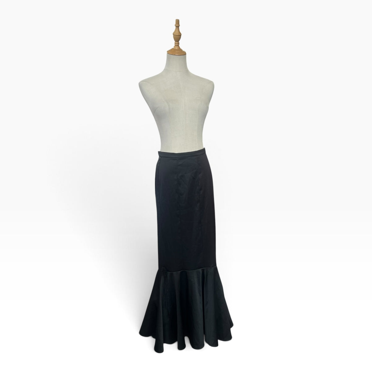 DAMSEL LONG BLACK FISHTAIL SKIRT | 10