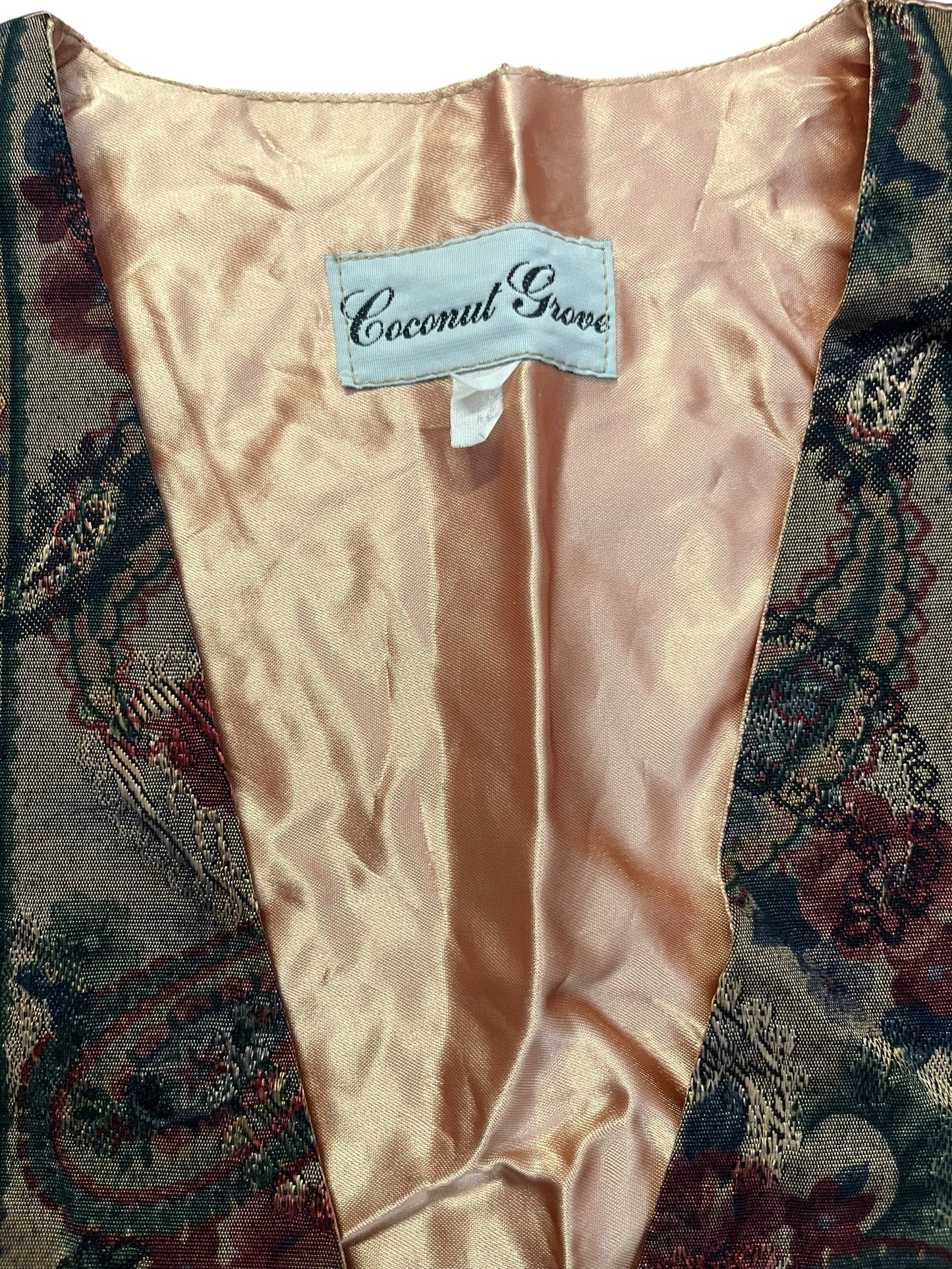 COCONUT GROVE VEST | 10