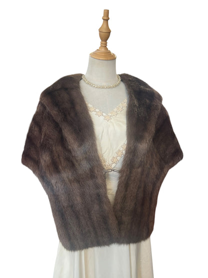 MOONEYS FUR STOLE