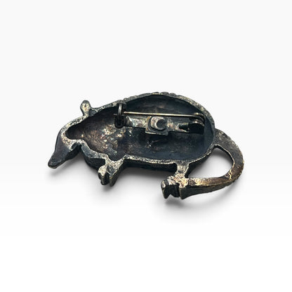 ARMADILLO BROOCH