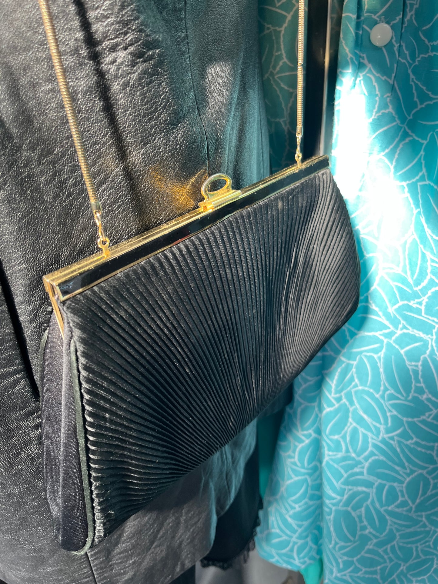 RETRO SHOULDER BAG