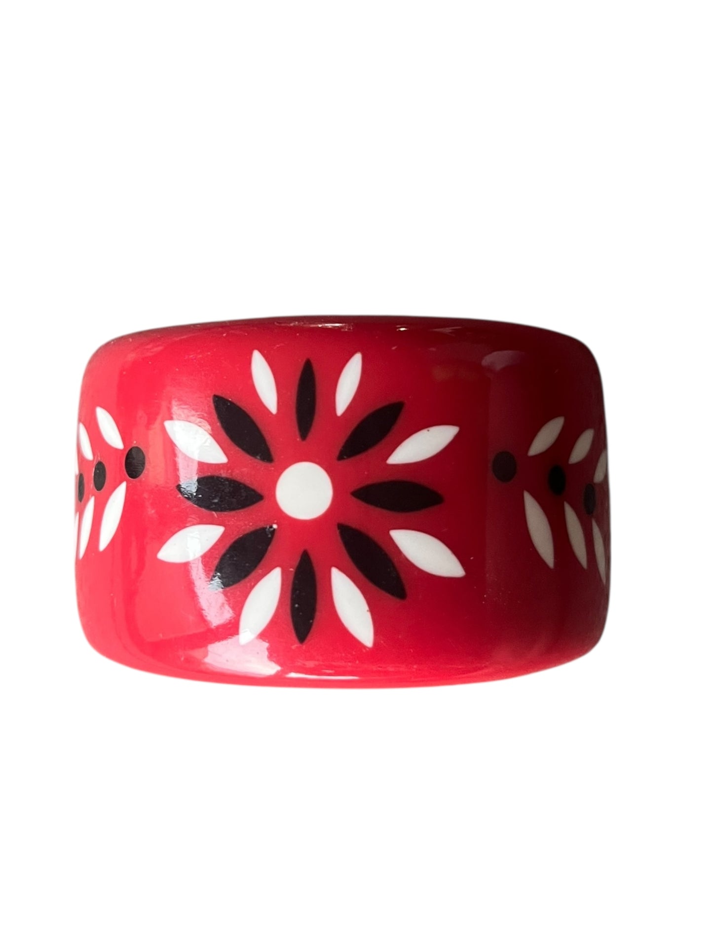 WIDE RED BANGLE