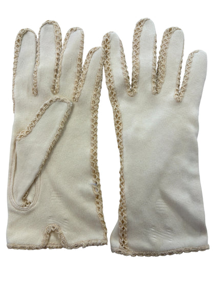 PALE YELLOW GLOVES