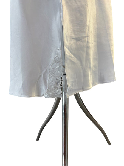 WHITE NIGHTGOWN WITH LACE | 8