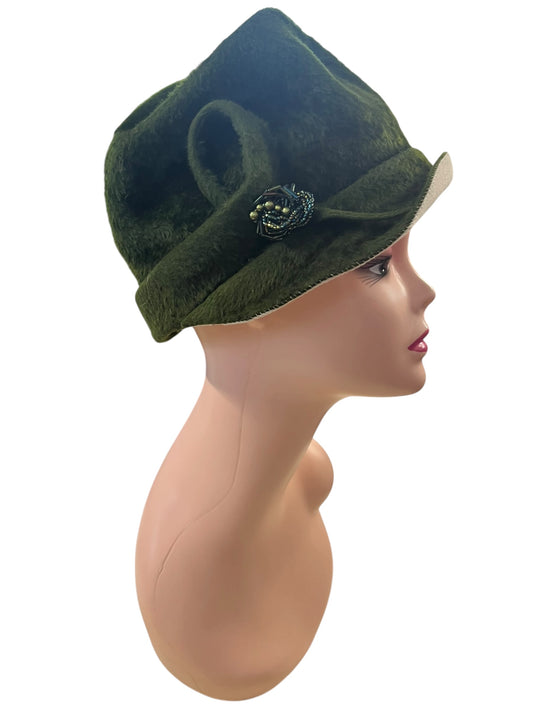 LINDSAY KENNET PLUSH HAT