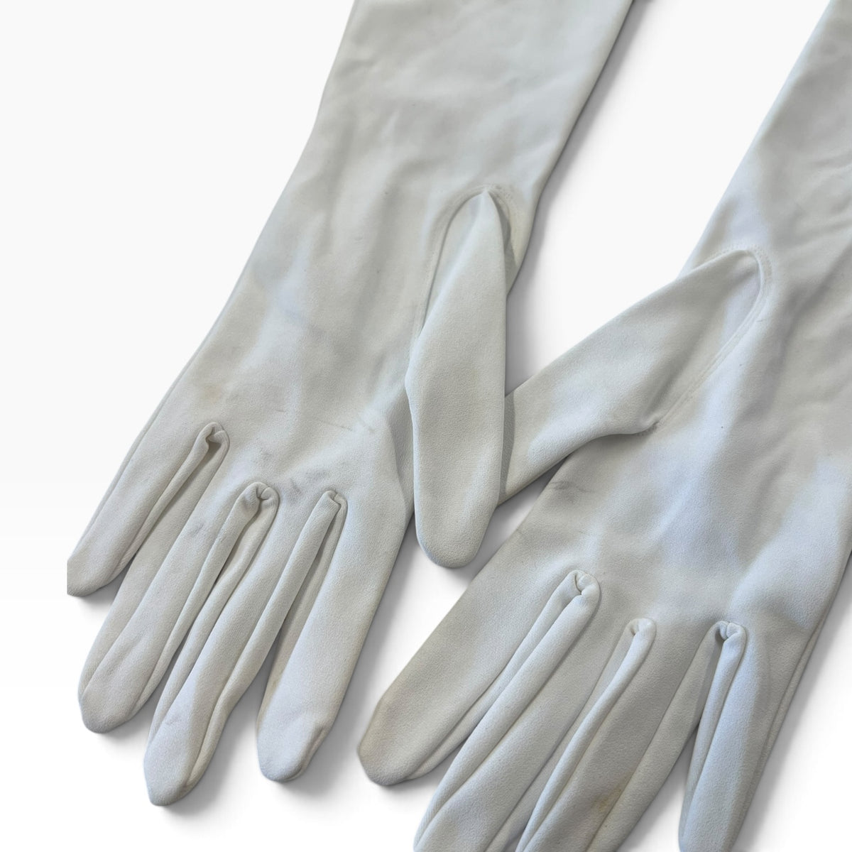 WHITE LEAF EMBROIDERED GLOVES