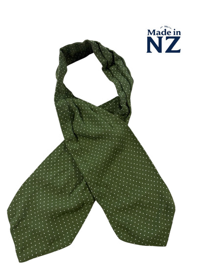 SOCIETY EXCLUSIVE GREEN DOTTED CRAVAT