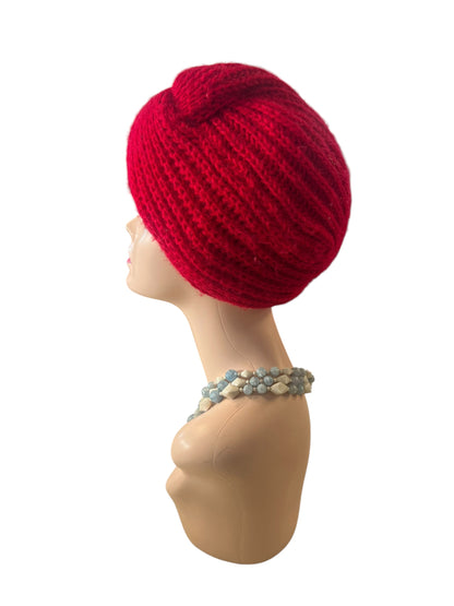 RED KNIT HAT