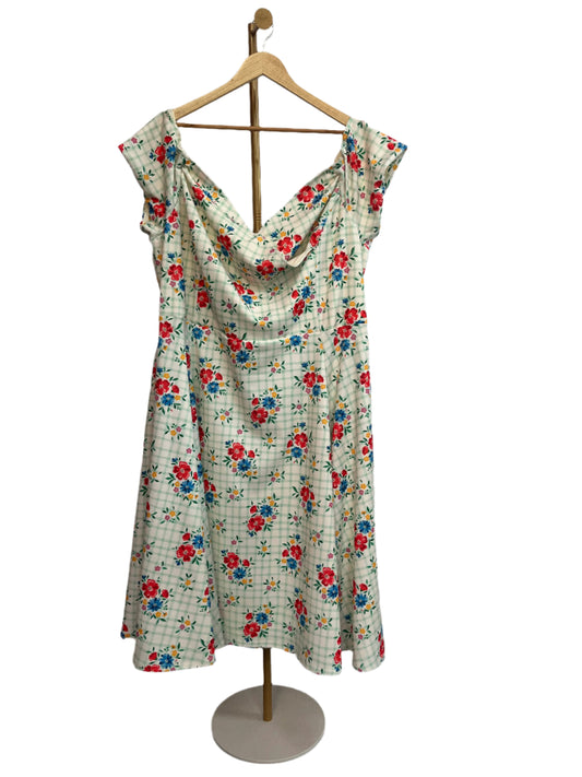 LADY V LILIANA FLORAL GINGHAM SZ 26