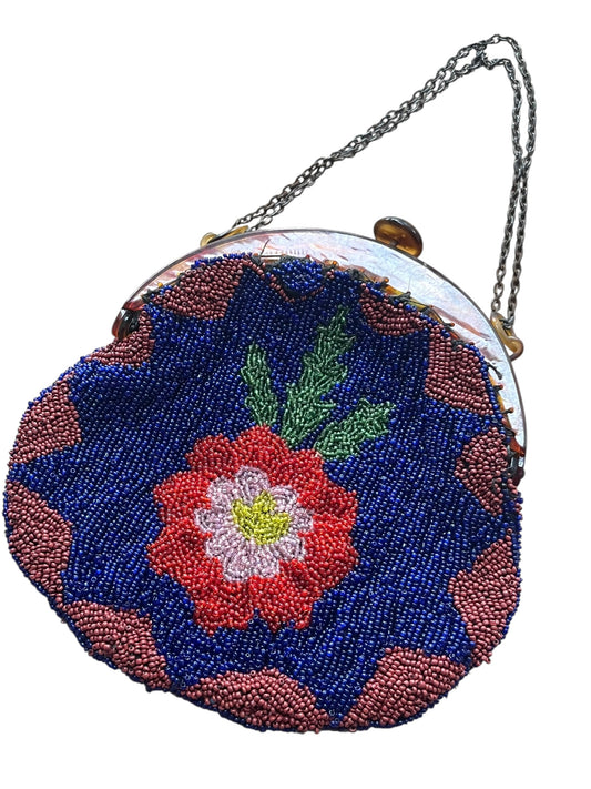 DAINTY SEED BEAD PURSE