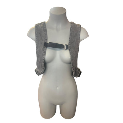 ACCOMPLIANCE DENIM VEST | 10/12