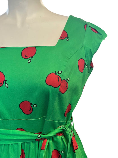 LADY VINTAGE APPLE DRESS  | 18