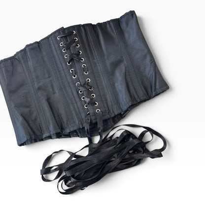 BLACK SILK CORSET | 34