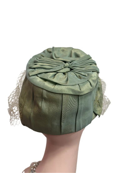 MINT & GOLD PEARL HAT
