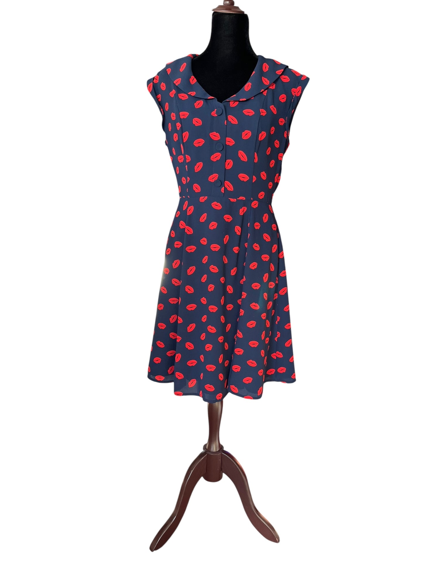 REVIEW NAVY LIPS DRESS | 10