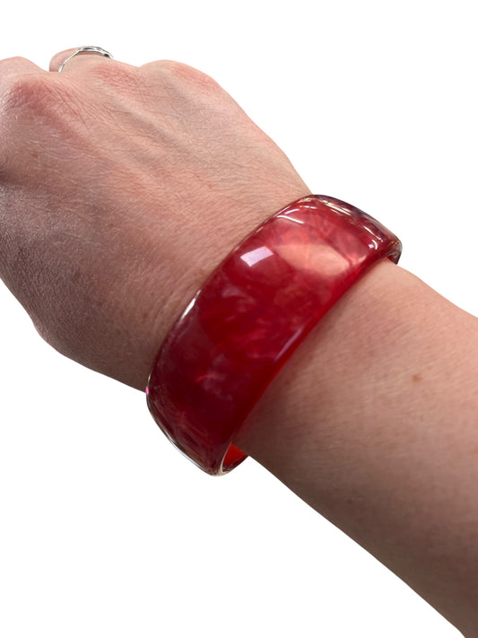 RED PEARL BANGLE