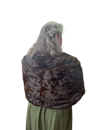 MID BROWN RABBIT FUR STOLE 14/16