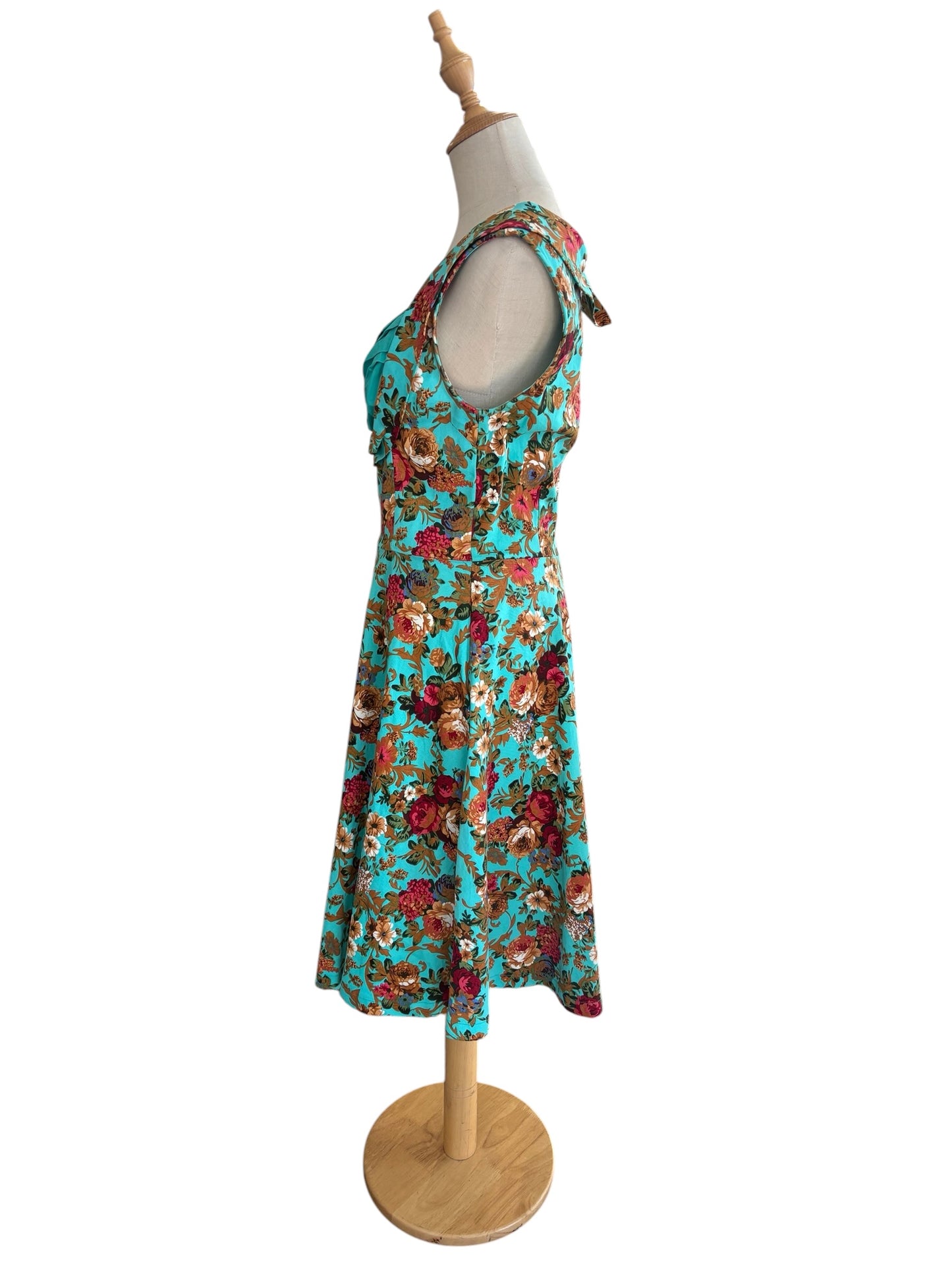LINDY BOP BLUE FLORAL DRESS | 18