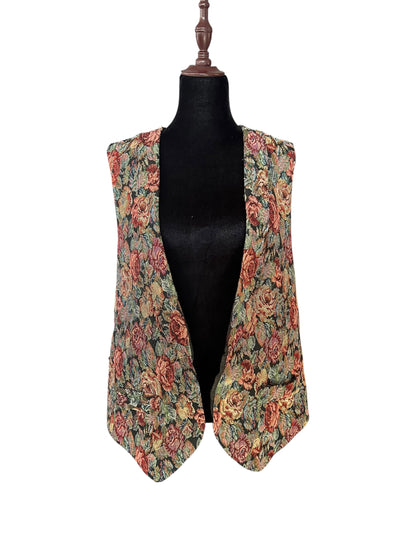 GEIGER TAPESTRY VEST | 18