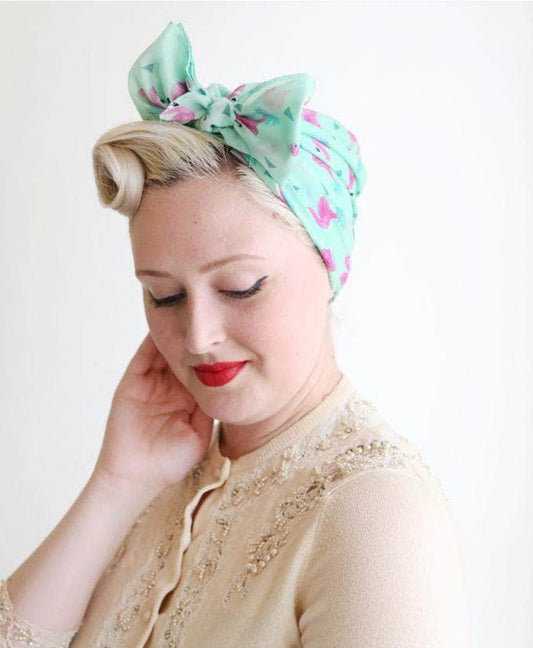 FLAMINGO HEAD SCARF