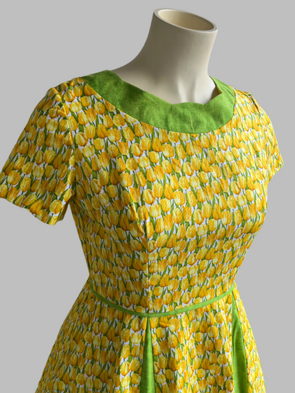 CLASSIC DE-VILLE YELLOW & GREEN TULIP SWING DRESS